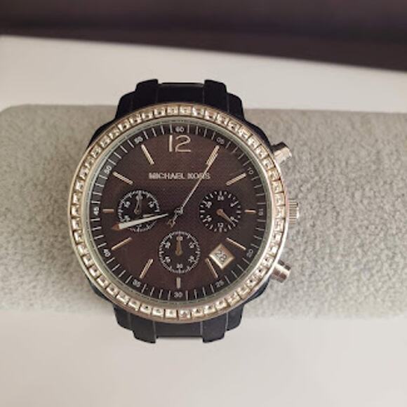 Michael Kors Black and Gold Women\'s Watch